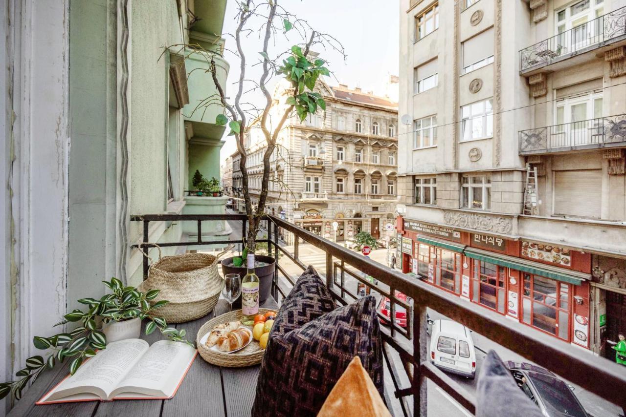 Chill On The Screened Balcony-Budapest Most Historic Landmarks Eksteriør bilde